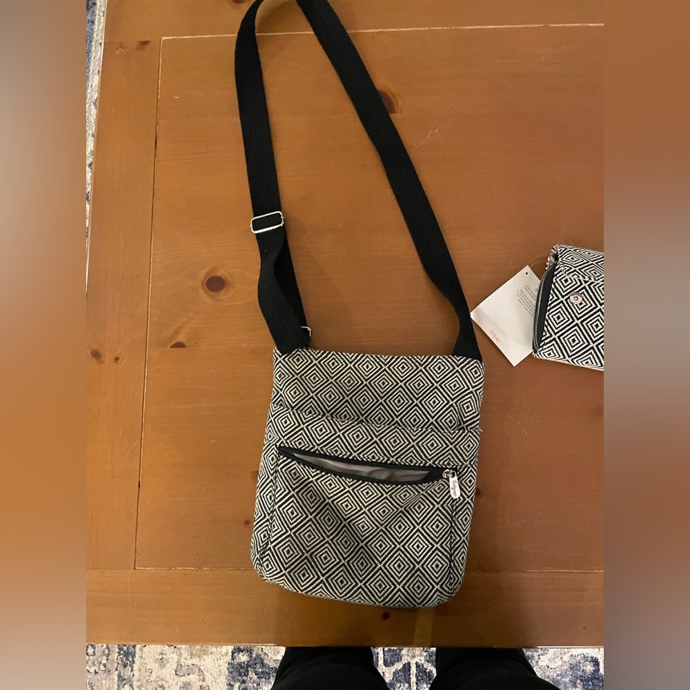 Thirty one crossbody